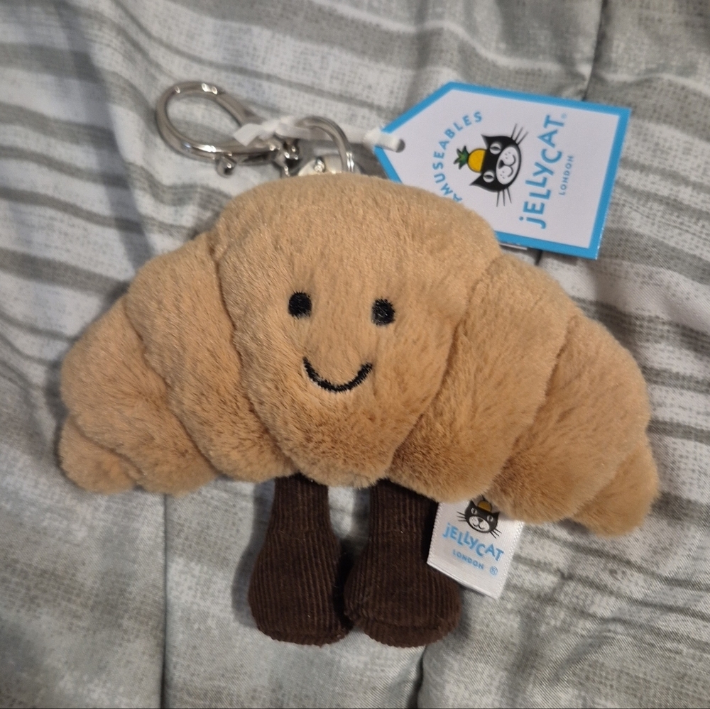 Jellycat Amyseable Croissant Bag Charm
